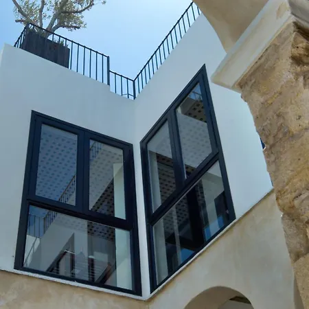 Hotel Boutique V *