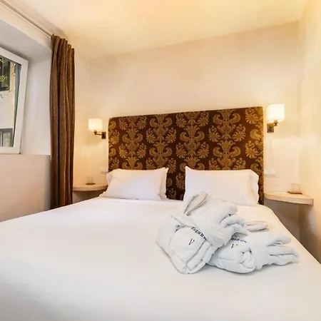 Boutique V Hotel *