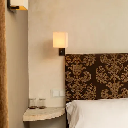 Hotel Boutique V *