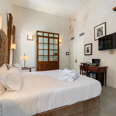 Hotel Boutique V *