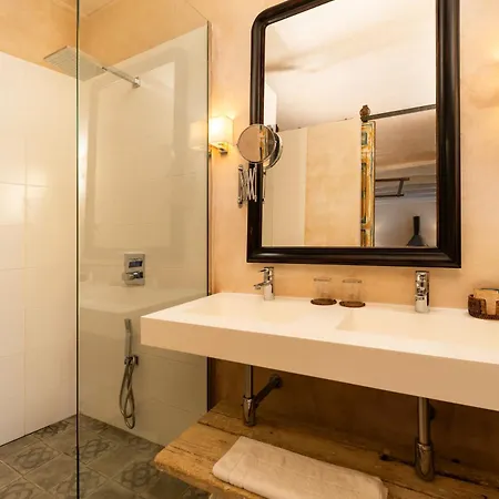 Hotel Boutique V